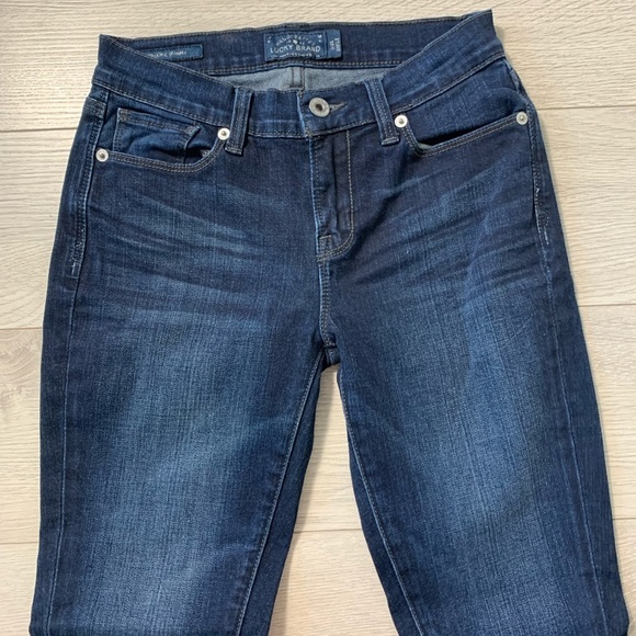 Lucky Brand Brooke Skinny Dark Wash Mid Rise Jeans - Picture 5 of 13